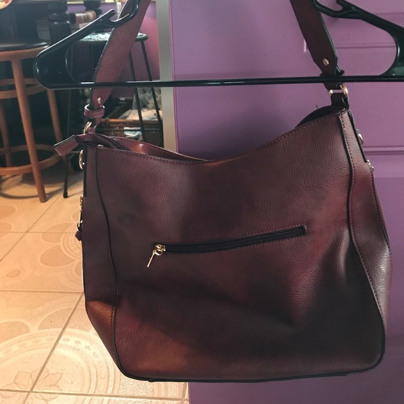 Purse - Picture 2 of 4